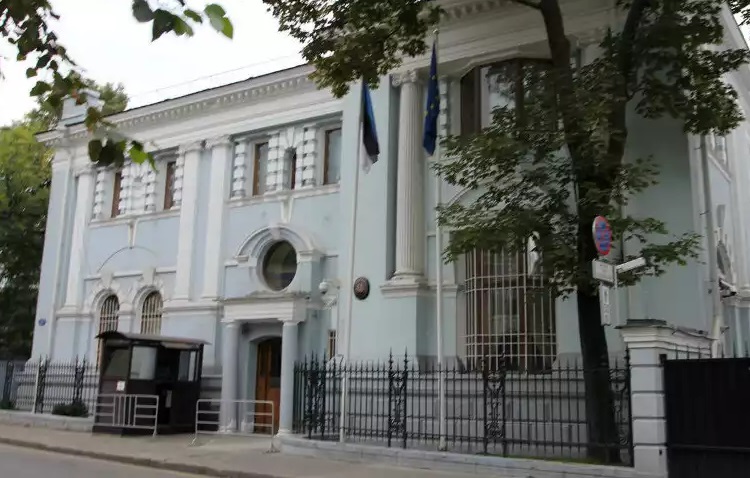 Посольство Эстонии в Москве (Mалый Кисловский пер., д. 5)